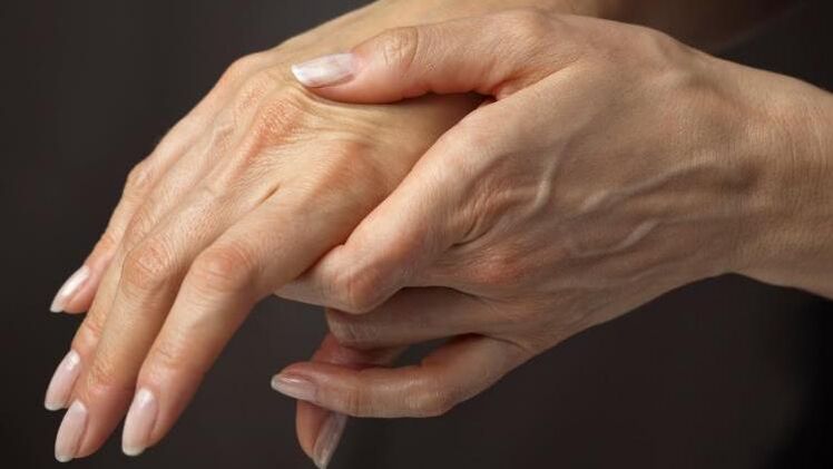 Durere în articulațiile degetelor